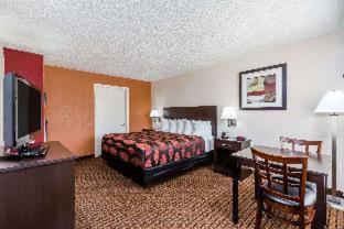 Days By Wyndham Pearl/jackson Airport Hotel